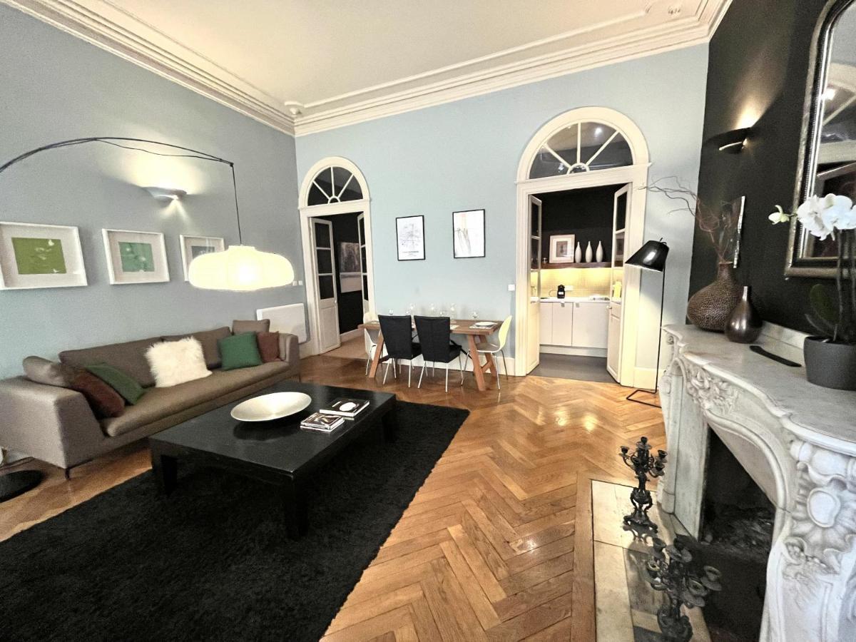 Le P'tit 42 Victor Hugo Appartement *